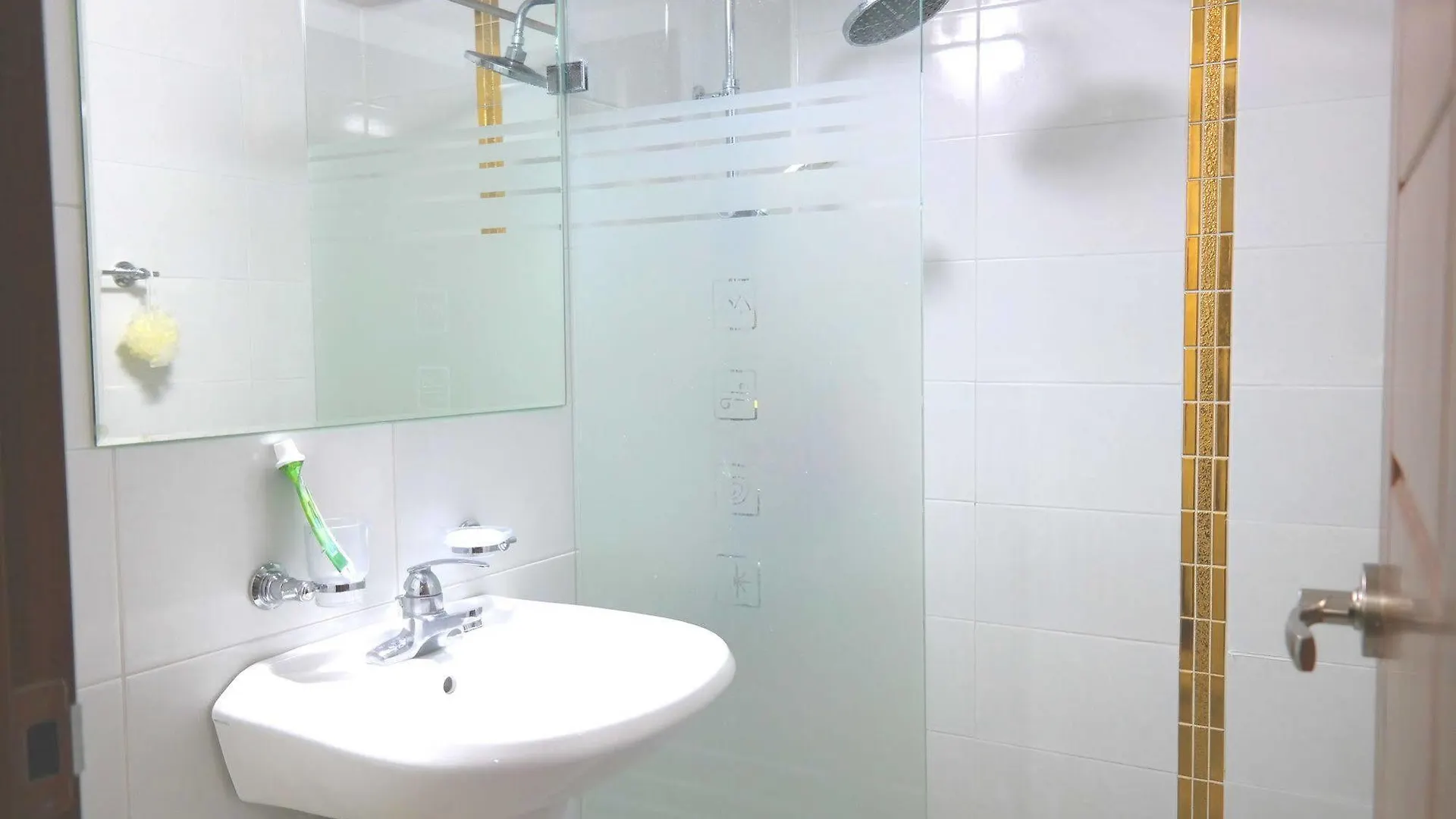 Guest house Love In Busan Guesthouse